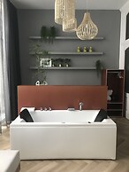 Fitz-Roy Urban Hotel Bar and Garden