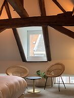 Fitz-Roy Urban Hotel Bar and Garden