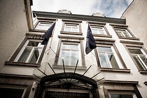 Fitz-Roy Urban Hotel Bar and Garden