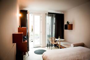 Fitz-Roy Urban Hotel Bar and Garden