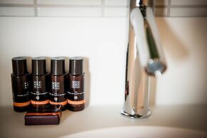 Fitz-Roy Urban Hotel Bar and Garden