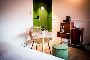 Fitz-Roy Urban Hotel Bar and Garden