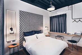 The Gatsby Apartment