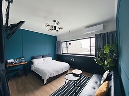 The Gatsby Apartment