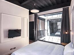 The Gatsby Apartment