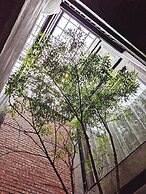 The Gatsby Apartment