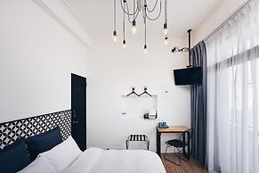 The Gatsby Apartment