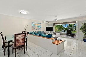 Beachfront Apt In Alamanda Beachfront Resort 25