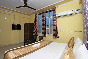 Hotel Airport Palace