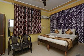 Hotel Airport Palace