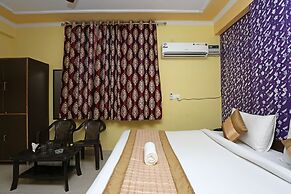 Hotel Airport Palace