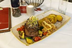 Dorfmeister Business Hotel B&B