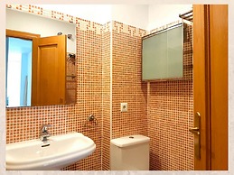 Renthas Perchel Apartment