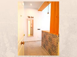 Renthas Perchel Apartment