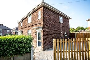 Entire House Tamworth