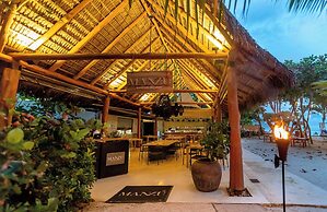 Hotel Nantipa - A Tico Beach Experience