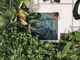 Hotel Nantipa - A Tico Beach Experience