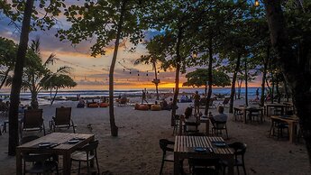 Hotel Nantipa - A Tico Beach Experience