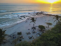 Hotel Nantipa - A Tico Beach Experience