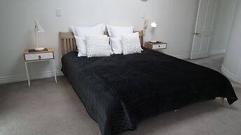 U Suites on Courtenay