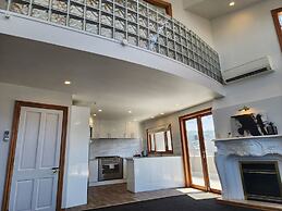 U Suites on Courtenay