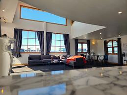 U Suites on Courtenay