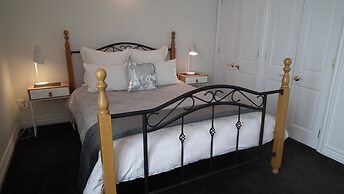 U Suites on Courtenay