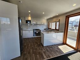 U Suites on Courtenay