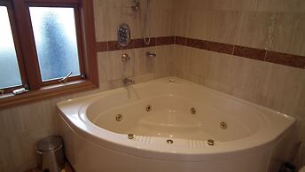 U Suites on Courtenay