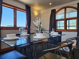 U Suites on Courtenay