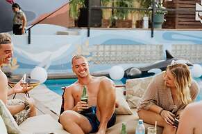Mayan Monkey Los Cabos | Social Hotel