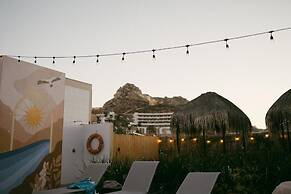 Mayan Monkey Los Cabos | Social Hotel