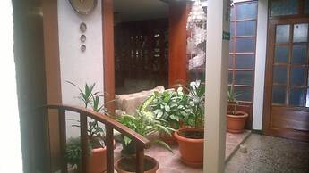 Mariana's Petit Hotel