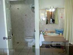 Mariana's Petit Hotel