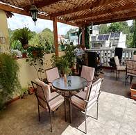 Mariana's Petit Hotel