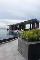 The Base Central Pattaya by Arawat