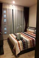 The Base Central Pattaya by Arawat