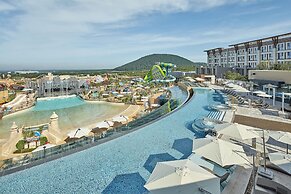 Shinhwa Jeju Shinhwa World Hotel & Resorts