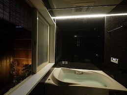 Machiya Kaemon Kyoto-sta.