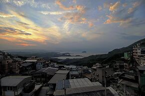 Box Inn Jiufen - Hostel