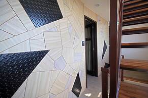 Box Inn Jiufen - Hostel