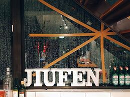 Box Inn Jiufen - Hostel