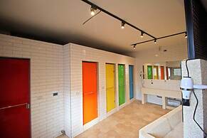 Box Inn Jiufen - Hostel