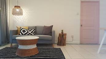 Elopura Vacation Apartment