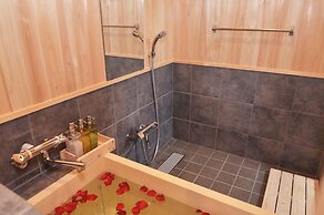 Shirakabanoyado-fuka