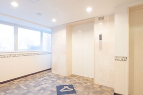 Toyoko Inn Toyama Station Shinkansen 2