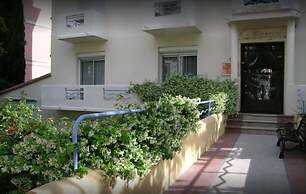 Hôtel la Pergola