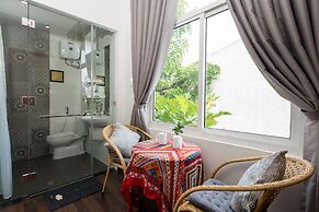 Nanu Garden House Boutique