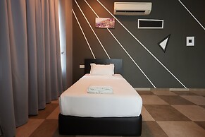 Elite Hotel Muar