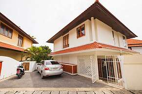 Samui Smile House Villa-3 Bedrooms With Private Pool